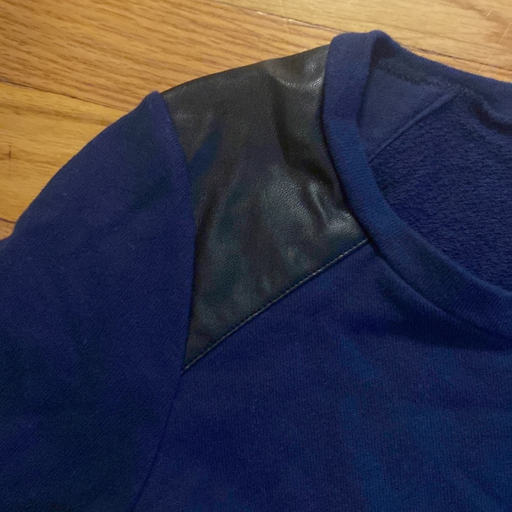 Splendid Women’s pullover medium - Picture 3 of 4